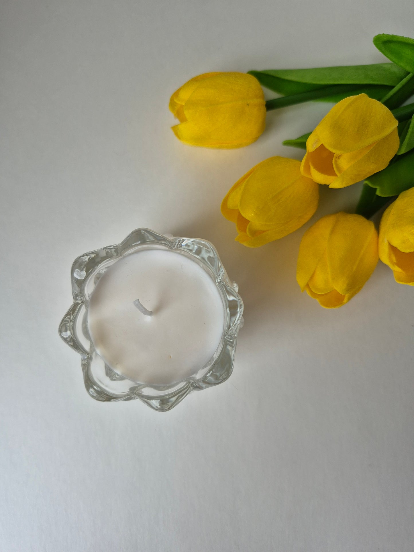 Tulip Candle
